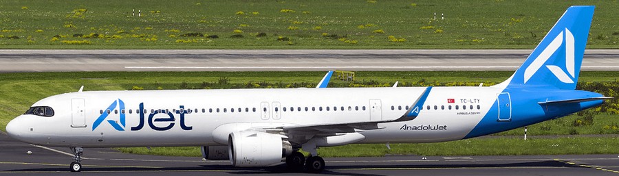 Самолёт AJet Airbus A321neo